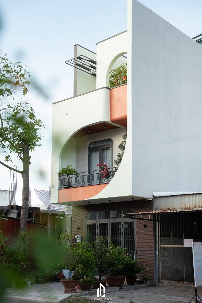 KIẾN TRÚC THẠCH KHUÊ