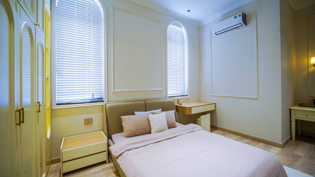 KIẾN TRÚC THẠCH KHUÊ